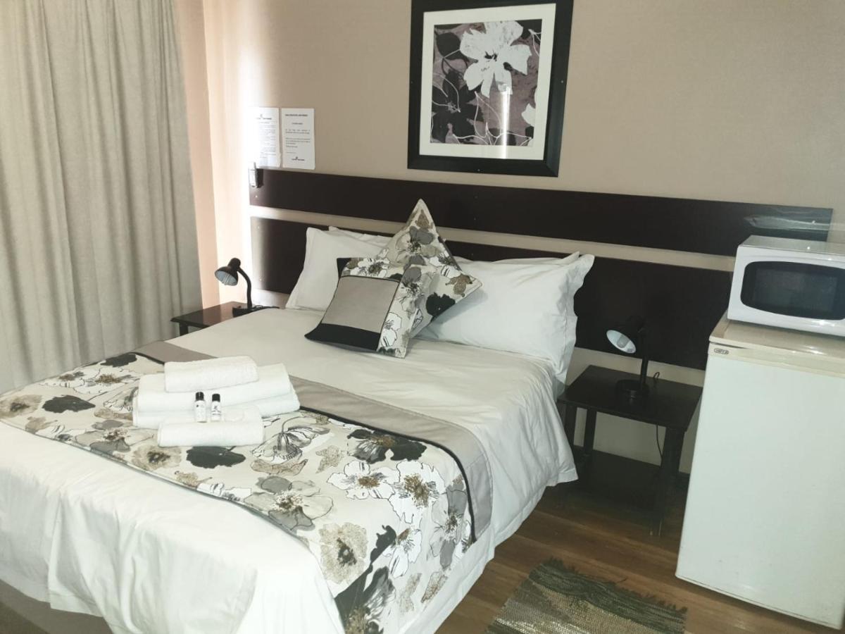 Tsessebe Guesthouse Bloemfontein Extérieur photo