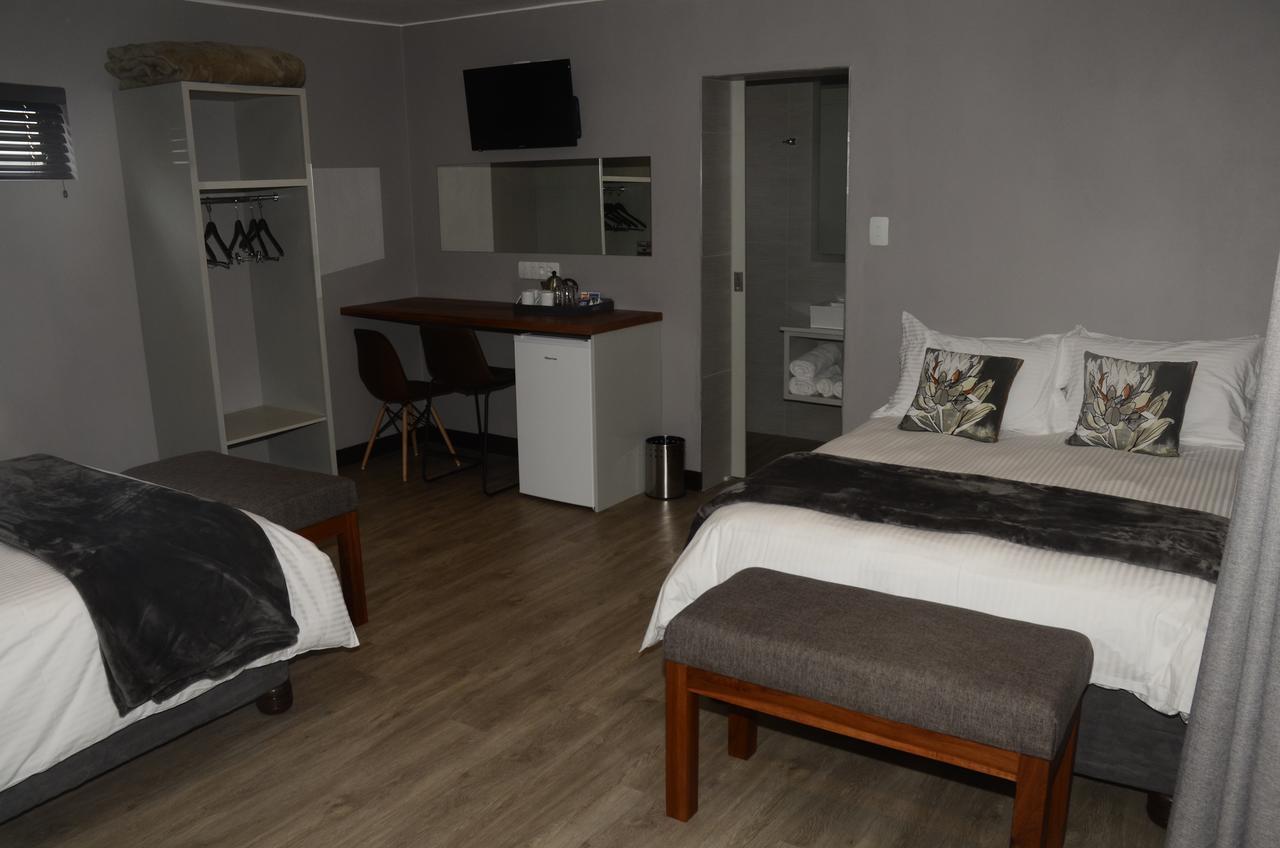 Tsessebe Guesthouse Bloemfontein Extérieur photo